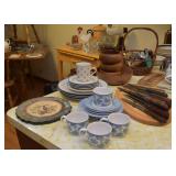 Dinnerware / Dishes, Salad Bowls