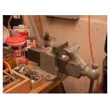 Bench Vise