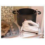 Stock Pots, Hand Mixer