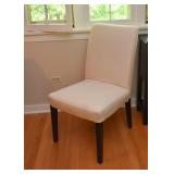 Neutral Slipper Chair