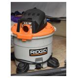 Rigid Shop Vac with Attachements