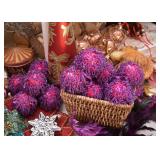 Christmas Ornaments & Decor