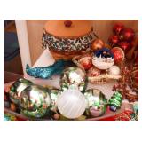 Christmas Ornaments & Decor