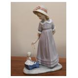 BUY IT NOW! $70 - Lladro (Girl with Doll)
