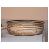 Stoneware Shallow Bowl / Baker / Server