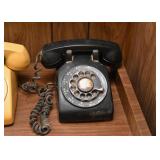 BUY IT NOW! $15 - Vintage Telephone (Black)