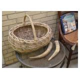 Gathering Basket, Animal Horns