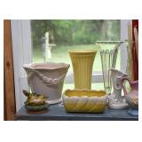Pottery & Glassware, Planters & Vases