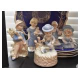 Collectible Figurines, Cobalt Blue Plates