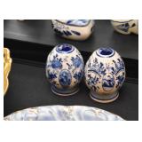 Delft / Blue & White Pottery / Collectibles