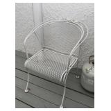 White Metal Outdoor / Patio Dining Table & 5 Chairs