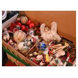 Christmas Ornaments & Decor
