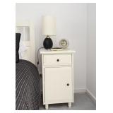BUY IT NOW! $60 - White Nightstand / Table / Bedside Cabinet 