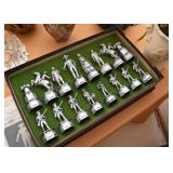 US History Chess Pieces Set (Revolutionary War)