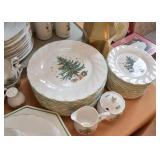 Nikko Christmas Tree China Set "Happy Holidays" 