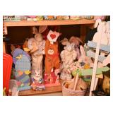 Easter Decorations / Decor