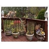 Garden Planters & Decor