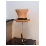 Vintage Straw Hat Table Lamp