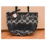 Coach Purses, Handbags & Totes