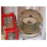 Spode Christmas Tree Dinnerware / Dishes & Accessories