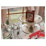 Spode Christmas Tree Dinnerware / Dishes & Accessories