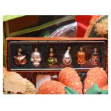 Halloween Decor & Collectibles (Including Jim Shore, Annalee, Boyd