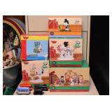 Peanuts / Snoopy Holiday Figurines