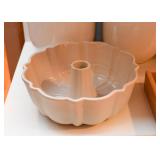 Longaberger Bundt Cake Pan