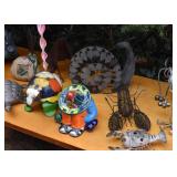 Garden Decor & Accessories (Pots, Statues, Etc.)