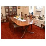 Beautiful Mahogany Double Pedestal Dining Table with 2 Leaves