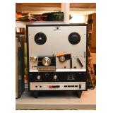 Vintage Roberts 778X Reel to Reel Tape Recorder / Player