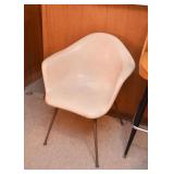 Mid Century Modern Herman Miller / Eames Shell Armchairs Chairs (2)