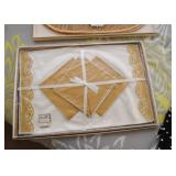 Placemats & Napkins Set