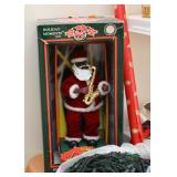 Vintage Musical Saxophone Playing Santa Claus (WORKS)