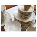 Vintage Atomic Dinnerware (Unmarked)