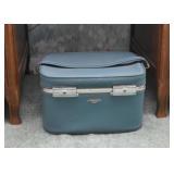 Vintage Train Case / Luggage