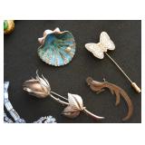 Vintage Brooches / Pins