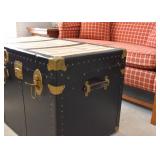 Vintage Steamer Trunk (very good condition)