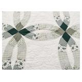 Wedding Ring Quilt (Green & White)