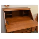 Secretary / Drop Leaf Desk with Drawers