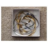 Costume Jewelry (Necklaces & Pearls)