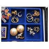 Costume Jewelry (Brooches, Earrings, Pins)