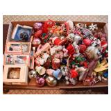 Christmas Decor & Ornaments (Vintage & Newer)