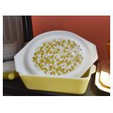 Vintage Casseroles & Baking Dishes