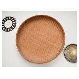 Large Serving Basket (Approx. 33" Diameter) Large Serving Basket (Approx. 33" Diameter)
