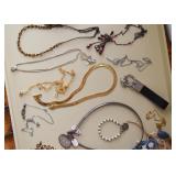 Costume Jewelry - Necklaces & Bracelets