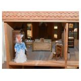 Dollhouse Miniatures