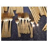 Cellini Romanesque Flatware (Gold)