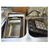 Baking Pans, Cookie Sheets