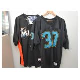 Sports Apparel - Team Jerseys, Shirts, Sweatshirts, Etc.